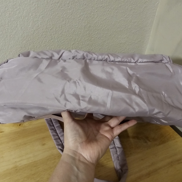 Lavender Travel Puffer Tote - Picture 5 of 6